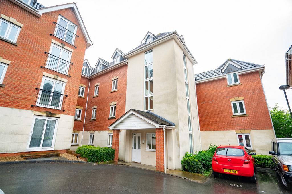Southfield Road, Hinckley, LE10 2 bed apartment for sale £120,000