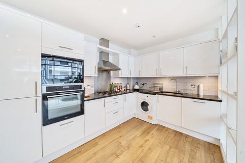 1 bedroom flat for sale, Bluelion Place, London, SE1