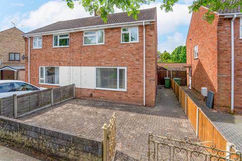 3 bedroom semi-detached house for sale, Neville Avenue, Kidderminster, DY11