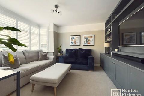 4 Hillside Road, Billericay, CM11 2DA