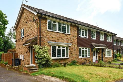 3 bedroom end of terrace house for sale, Christie Close, Surrey GU18