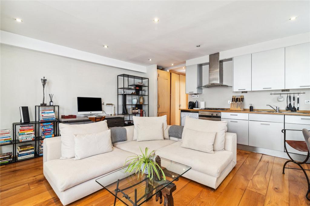 Kitchen/Reception