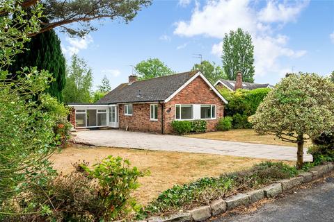 2 bedroom bungalow for sale, Meadow Drive, Prestbury, Macclesfield, Cheshire, SK10