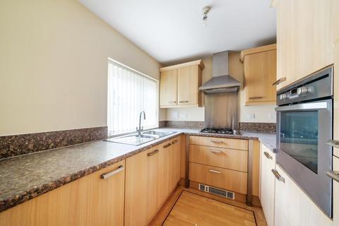 25 Collier Crescent, Witney, OX28 6GN