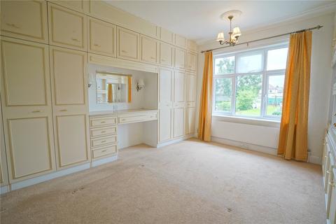 404 Bawtry Road, Hellaby, Rotherham, S66 8EX