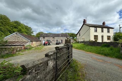 5 bedroom property with land for sale, Maesymeillion, Llandysul, SA44