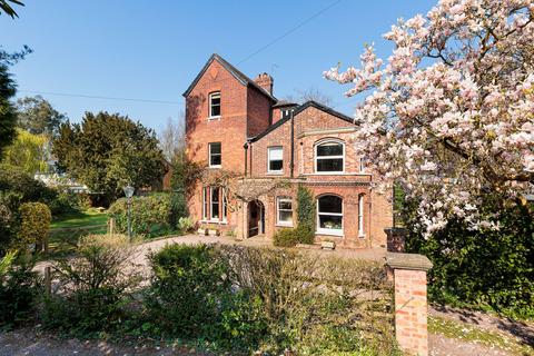 undefined, Chelford Road, Knutsford, WA16
