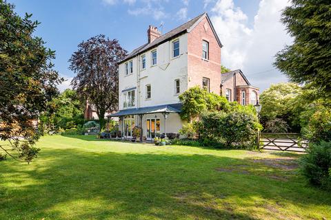 undefined, Chelford Road, Knutsford, WA16