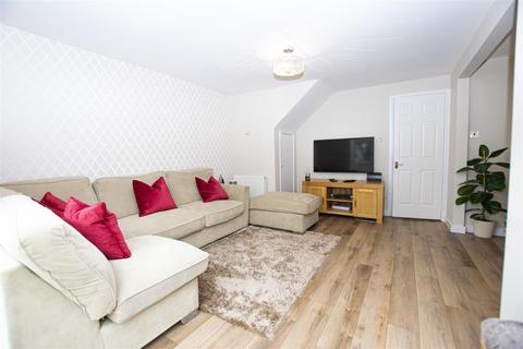 7 Milne Close, Letchworth Garden City, SG6 2TA