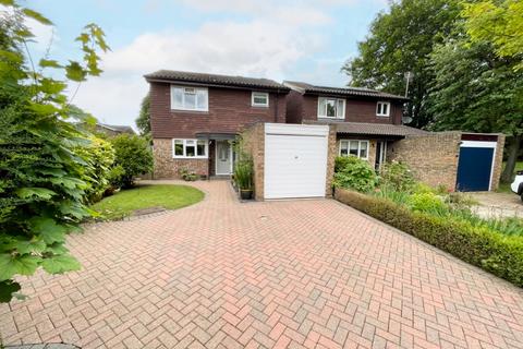 7 Milne Close, Letchworth Garden City, SG6 2TA