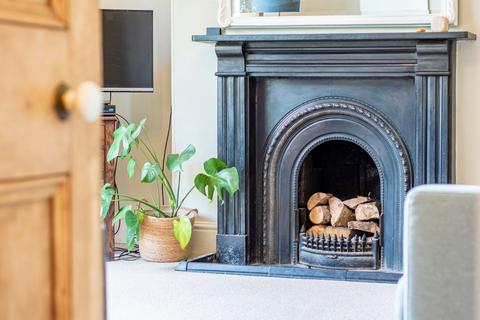 7 Barnfield Terrace, Liskeard, PL14 4DT