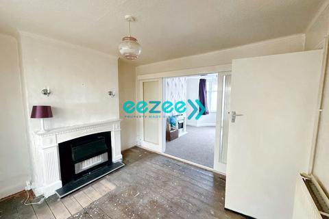 3 bedroom semi-detached house for sale, Windsor Grove, Stourbridge, West Midlands, DY8 5AQ