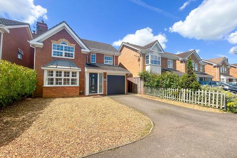 4 bedroom detached house for sale, Jasmine Close, Biggleswade, SG18