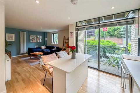 1 bedroom apartment for sale, Magdalen Court, St Peters Road, Newsom Place, St Albans, Hertfordshire, AL1