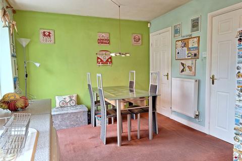 8 Burghley Avenue, Oldham, OL4 3HJ