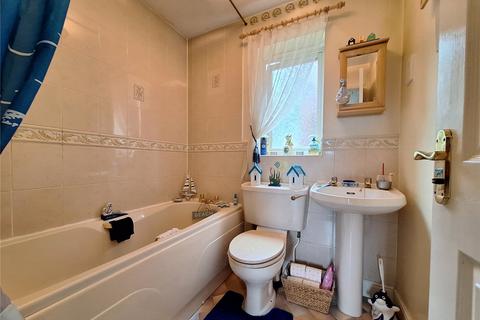 8 Burghley Avenue, Oldham, OL4 3HJ