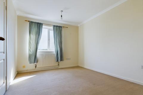 3 bedroom terraced house to rent, Jersey Close, Popley, Basingstoke, RG24