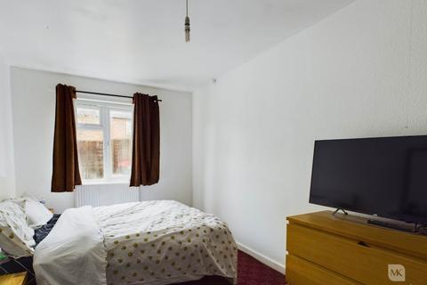 2 bedroom apartment for sale, Gunmaker Court, Milton Keynes MK14