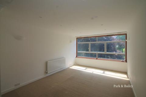 2 bedroom apartment for sale, Whyteleafe, Whyteleafe CR3