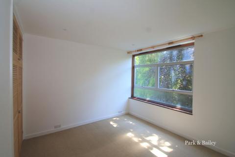 2 bedroom apartment for sale, Whyteleafe, Whyteleafe CR3