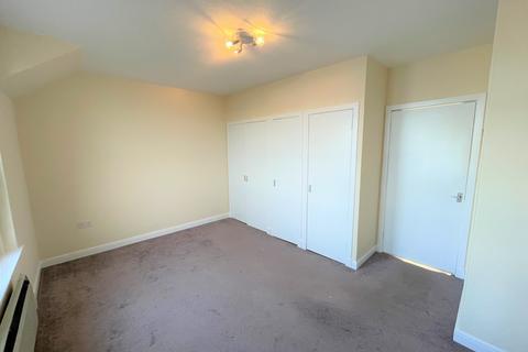 3 bedroom flat to rent, Dalgleish Street, Tayport, DD6