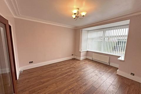 3 bedroom terraced house for sale, Wallsend Road, North Shields, North Tyneside