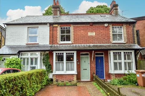 2 bedroom terraced house for sale, New Road, Croxley Green, Rickmansworth, Hertfordshire, WD3 3HE