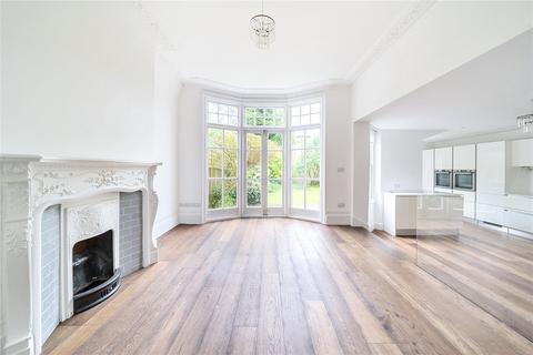 44 Collingwood Avenue, London, N10 3ED