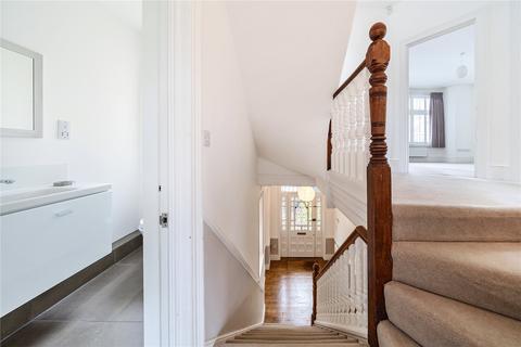 44 Collingwood Avenue, London, N10 3ED