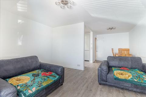 8 Barnsley Road, Bromsgrove, B61 0ED