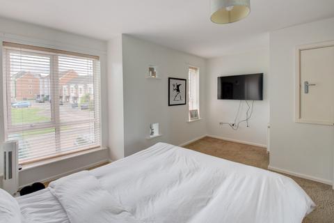 46 Oldfield Road, Bromsgrove, B61 8AD