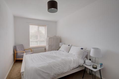 46 Oldfield Road, Bromsgrove, B61 8AD