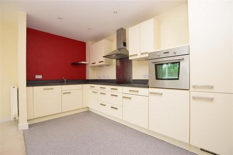 2 bedroom apartment to rent, Hill View Dorking RH4