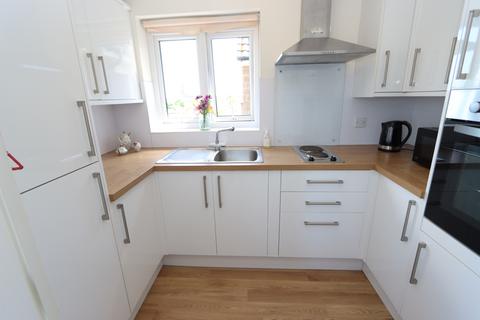 1 bedroom flat for sale, Bede Court, Cullercoats, Tyne and Wear, NE30 4PA