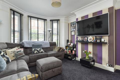 7 Bradstone Avenue, Folkestone, CT19 5AQ