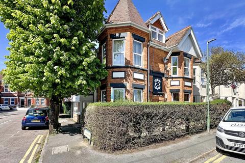 Studio for sale, Cecil Road, Bournemouth BH5