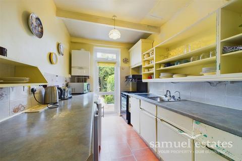 41 Woodmansterne Road, London, SW16 5UU