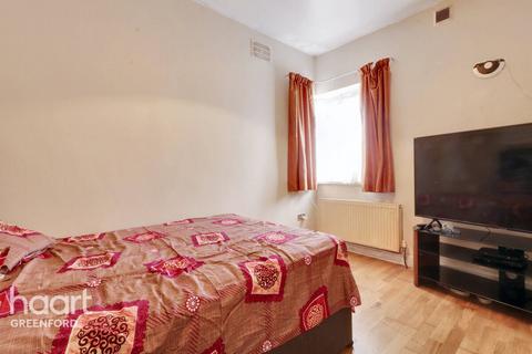 261 Lady Margaret Road, Southall, UB1 2PU