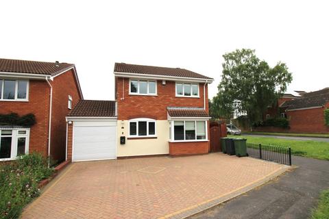4 bedroom detached house for sale, Yellowhammer Court, Kidderminster, DY10