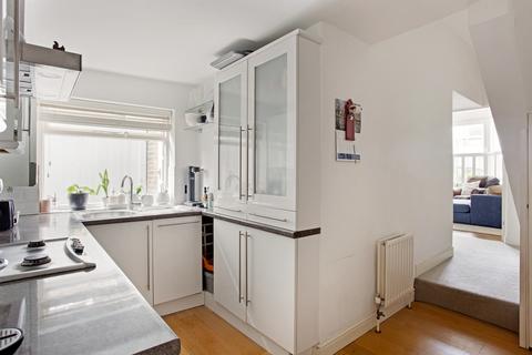4 bedroom terraced house for sale, Rotherwood Road, Putney, London, SW15