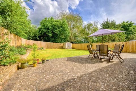 21 Tredegar Road, Emmer Green, Reading, RG4 8QE