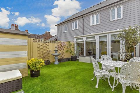 3 bedroom townhouse for sale, Ockley Road, Bognor Regis, West Sussex