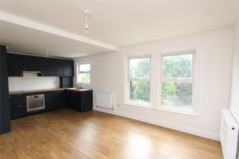 2 bedroom apartment to rent, Park Avenue South, London, N8