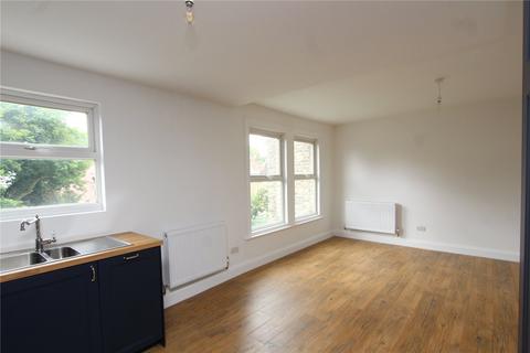 2 bedroom apartment to rent, Park Avenue South, London, N8