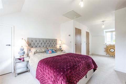3 bedroom terraced house for sale, Addlestone, Surrey KT15