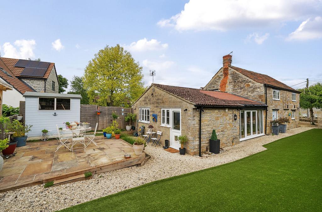 Kingsbury Episcopi, Martock... 3 bed detached house for sale £525,000