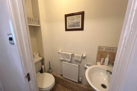 2 bedroom house to rent, Grenville Gardens, Chichester
