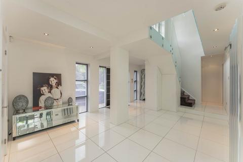 5 bedroom detached house for sale, Deacons Hill Road, Elstree