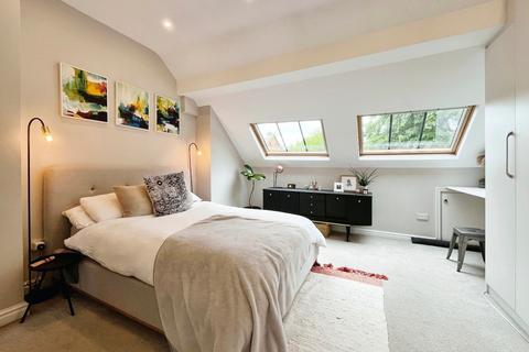 3 bedroom terraced house for sale, Cavendish Road, West Didsbury, Manchester, M20