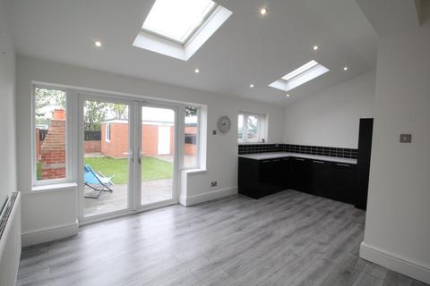 3 bedroom semi-detached house for sale, Harton Lane, South Shields, Tyne and Wear, NE34